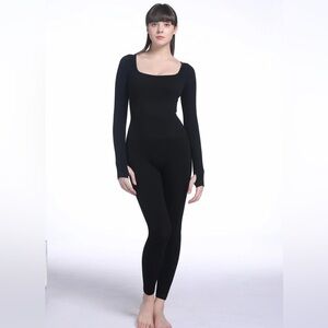 SQUARE NECK LONG SLEEVE RIBBED JUMPSUIT SIZE MEDIUM